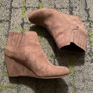 Dolce Vita nude suede wedge heel bootie. Slightly used, excellent condition